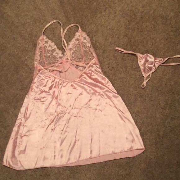 Lingerie Set - Picture 2 of 2